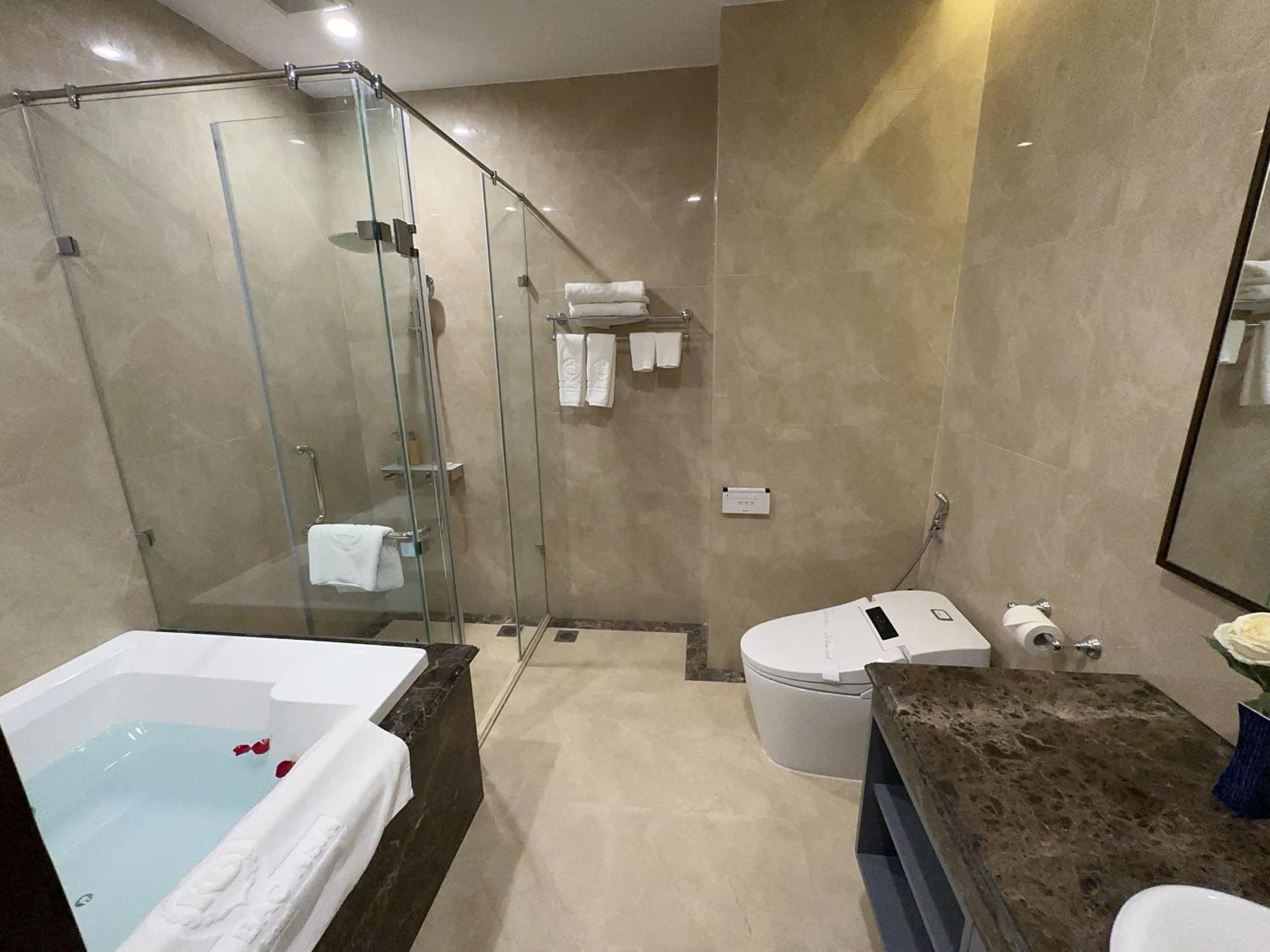 Kinh Bac Palace Hotel Bắc Ninh Zewnętrze zdjęcie